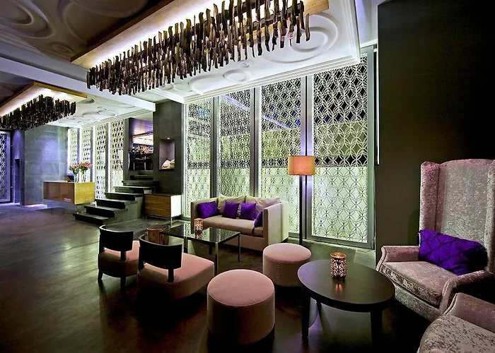 L Seminyak
