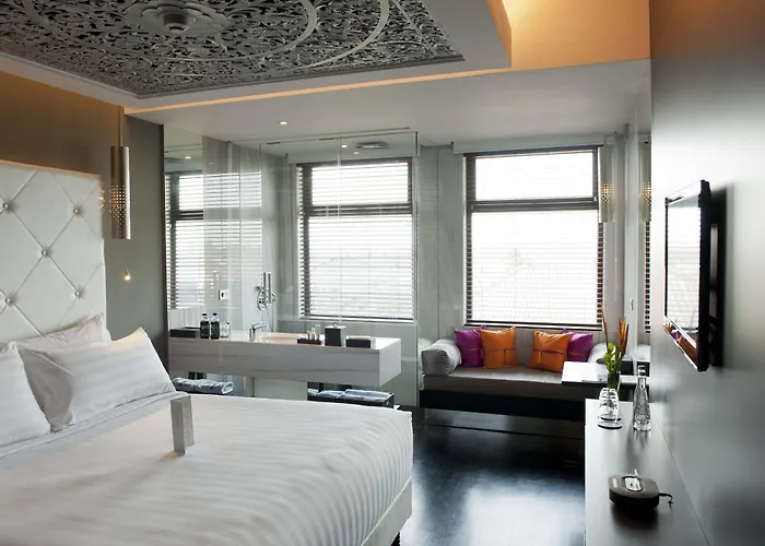 Hotel L 4*